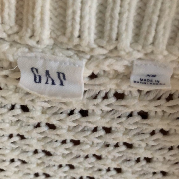 EUC Gap Ivory Bubble Shawl Sweater - Picture 3 of 8